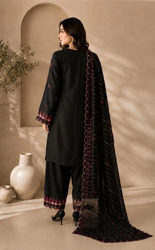 Farshi Embroidered Suit Set