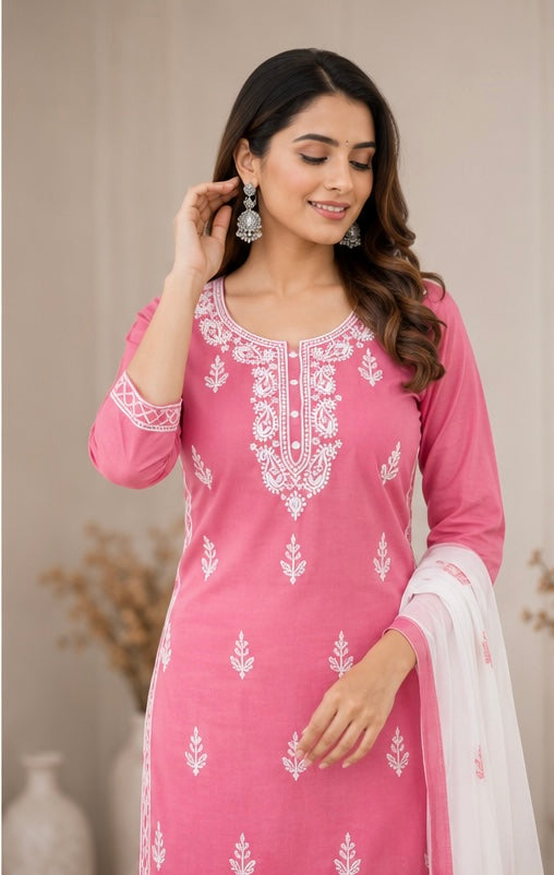 Super-breathable Embroidered Cotton Kurta
