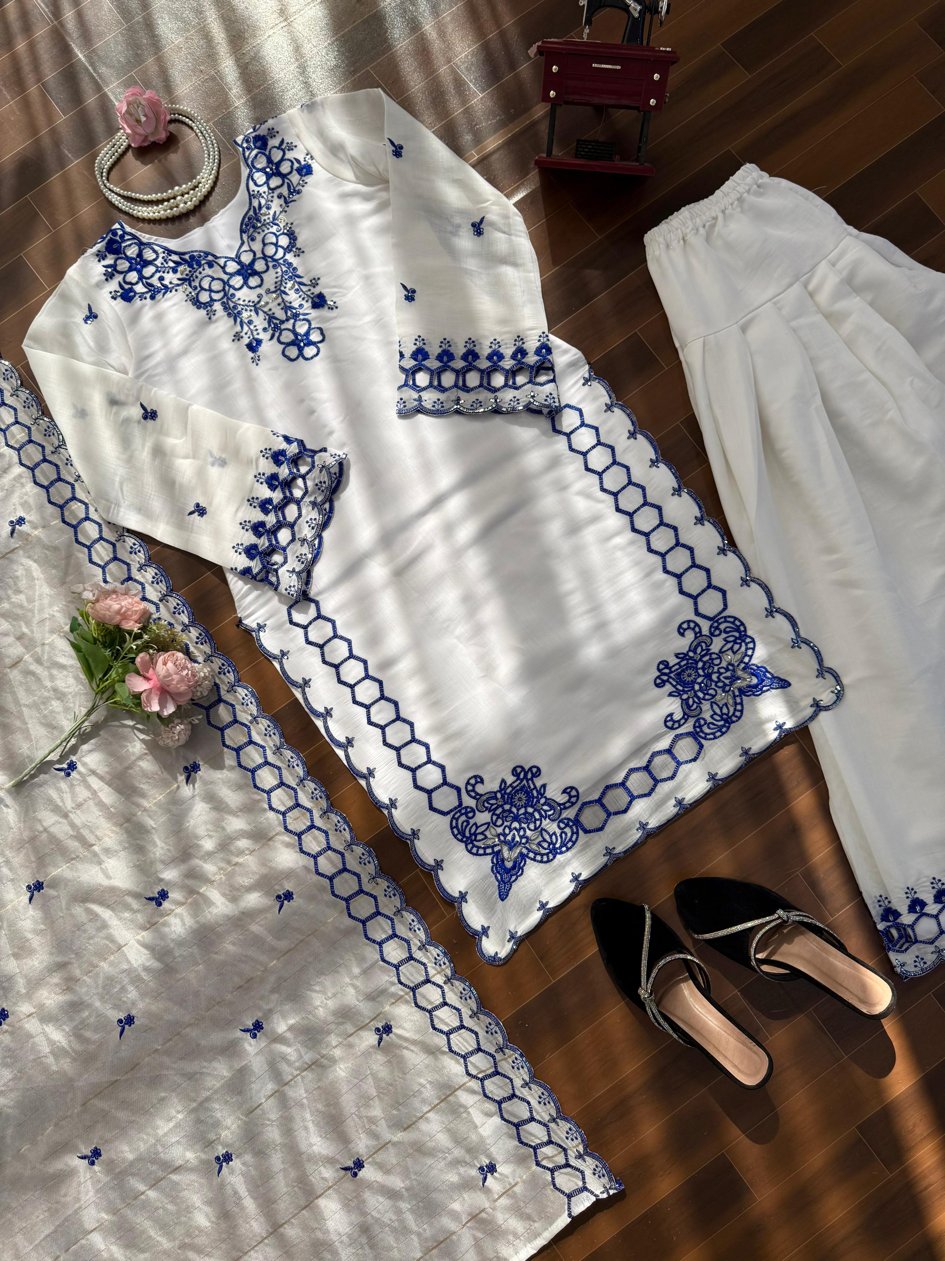 Farshi Embroidered Suit Set