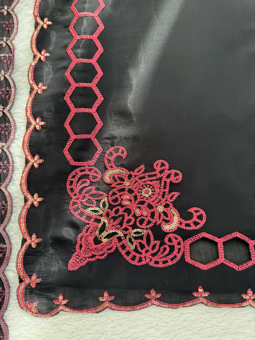 Farshi Embroidered Suit Set
