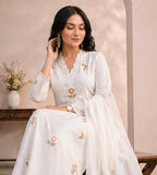Super-breathable Slub Cotton Embroidered Kurta