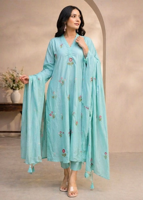 Super-breathable Slub Cotton Embroidered Kurta